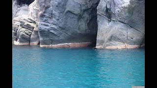 【絶景】世界遺産・知床を巡る感動のクルーズ体験！Shiretoko Peninsula Boat Tour | Hokkaido’s Hidden Gem