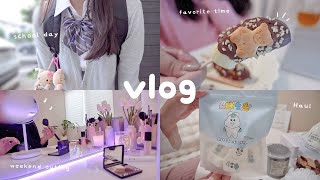 A vlog of a high school student who is sad after summer vacation ends