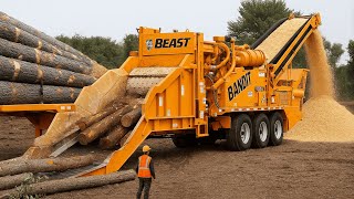 世界最速の木材チッパーが稼働中 | 危険な木のシュレッダーと切り株除去掘削機 #2