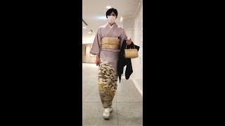 【女装】叙勲褒章伝達式の妻成りきり【色留袖編】